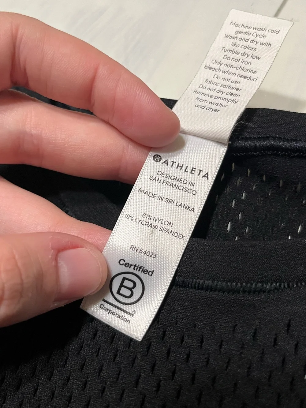 Athleta Pavana Crop Crop Tank Black Sz XXS/XS - Picture 6 of 7